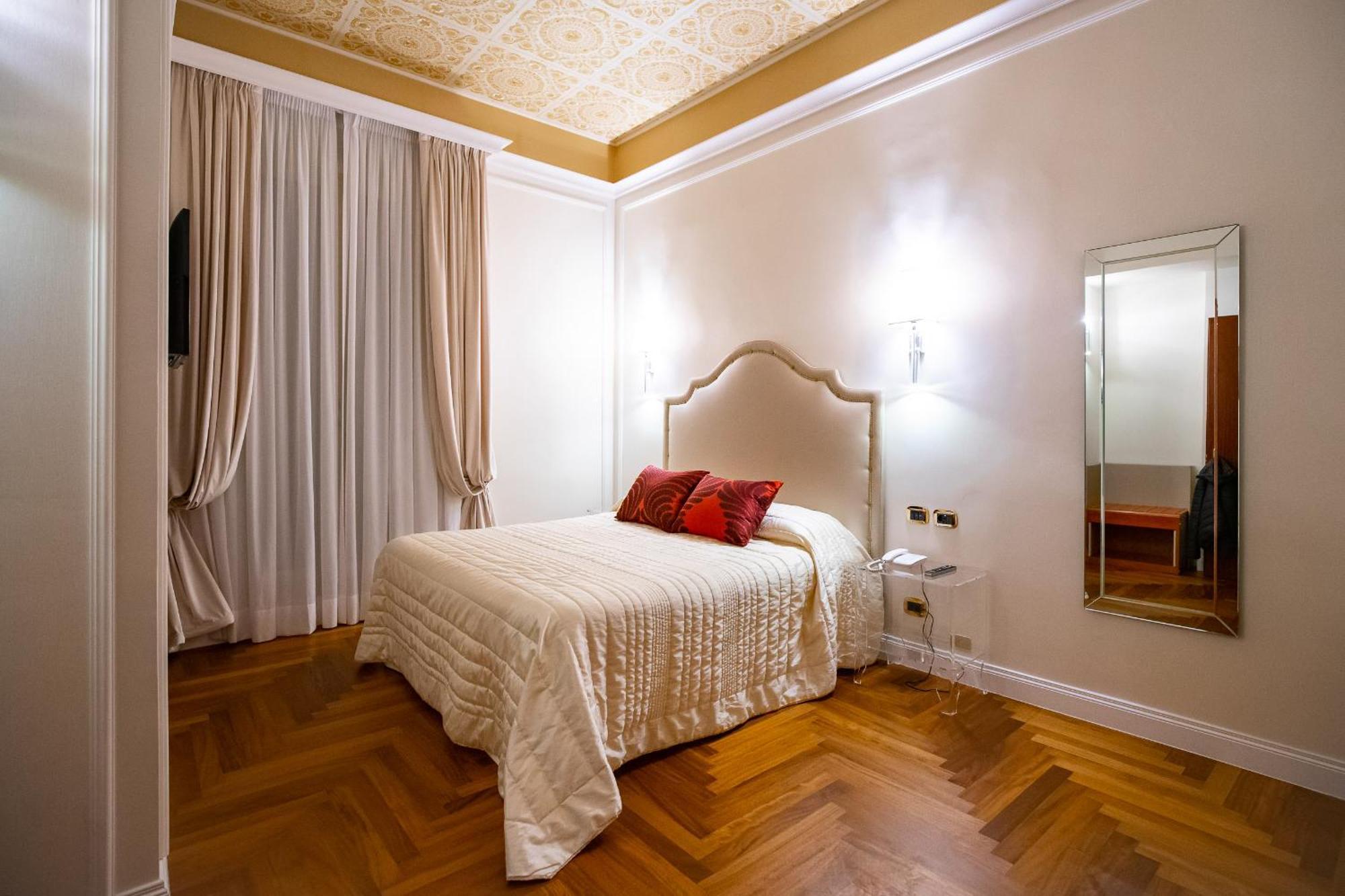 Boutique Hotel Puccini มอนเตกาตินี แตร์เม ภายนอก รูปภาพ