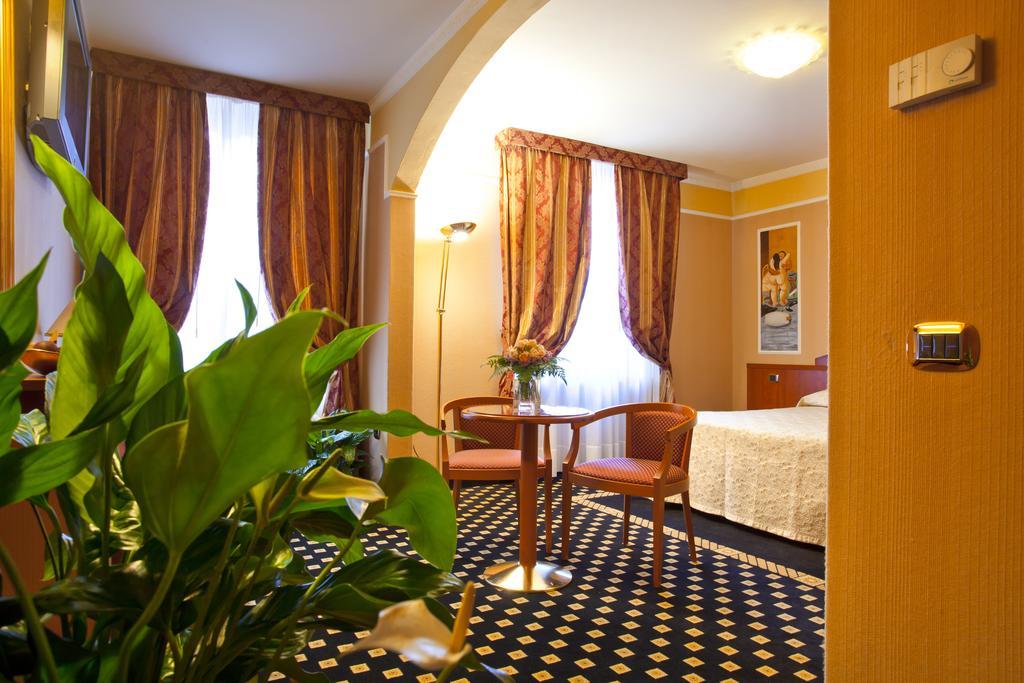 Boutique Hotel Puccini มอนเตกาตินี แตร์เม ภายนอก รูปภาพ